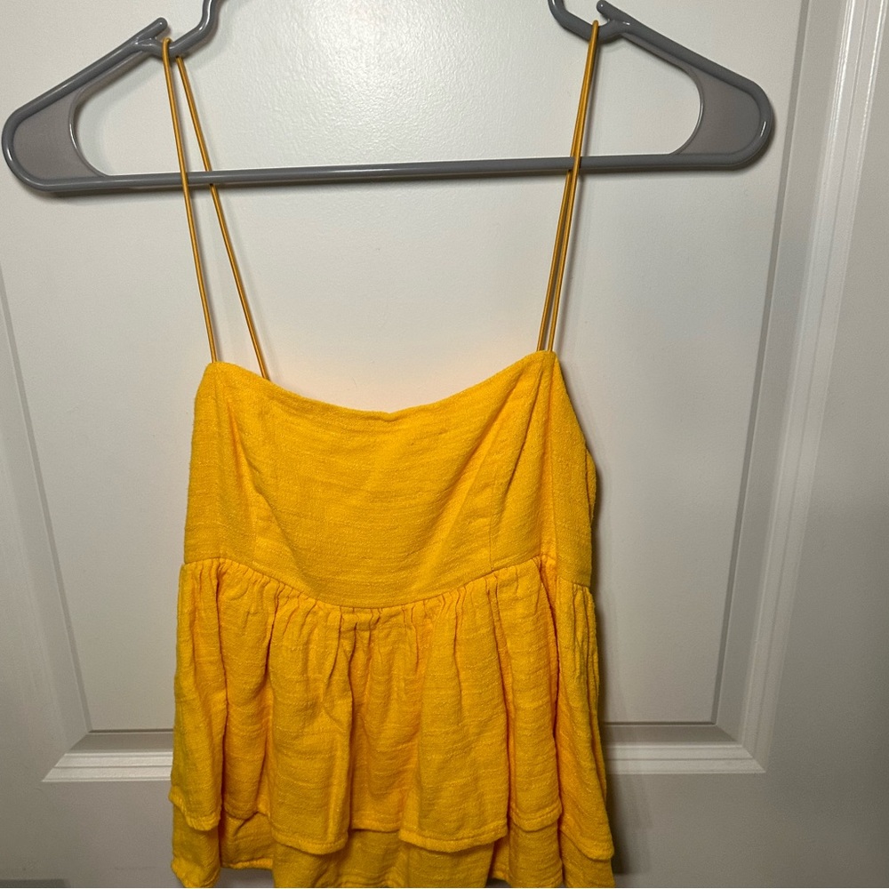 YELLOW RUFFLE TANK